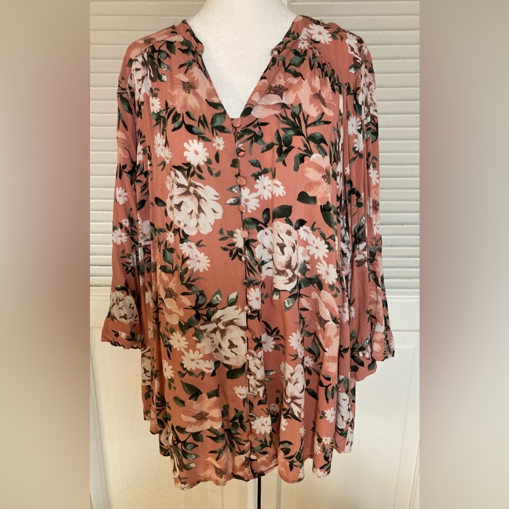 EUC Torrid Harper Multicolor Floral Blouse Plus Size 3X - Picture 3 of 11